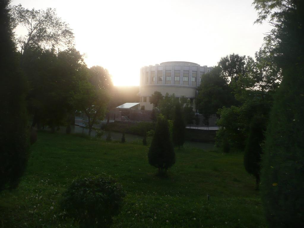 Apartment Tsentr 5 Taschkent Exterior foto
